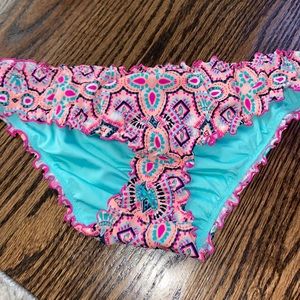 Black top & patterned bottom